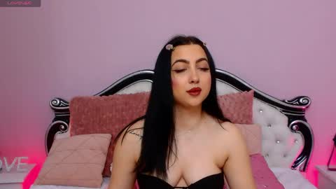 Sasha online show from May 26, 2026, 5:42 pm