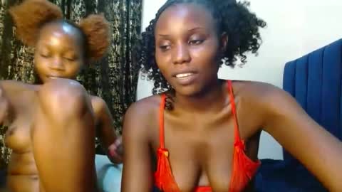 Snapshot of sweety_spixxy chatting on May 18, 2026, 6:03 pm Dolly online show from May 18, 2026, 6:03 pm