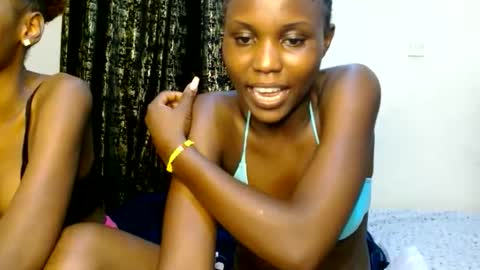 Snapshot of sweety_spixxy chatting on May 30, 2026, 11:02 pm Dolly online show from May 30, 2026, 11:02 pm