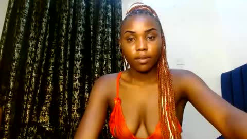 Snapshot of sweety_spixxy chatting on June 11, 2026, 12:32 am Dolly online show from June 11, 2026, 12:32 am