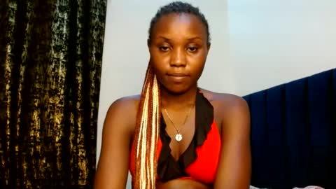 Snapshot of sweety_spixxy chatting on June 23, 2026, 9:13 pm Dolly online show from June 23, 2026, 9:13 pm