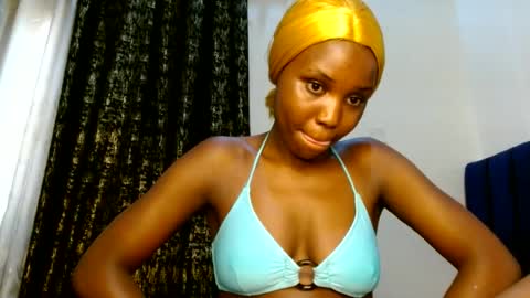 Snapshot of sweety_spixxy chatting on July 3, 2026, 9:59 am Dolly online show from July 3, 2026, 9:59 am