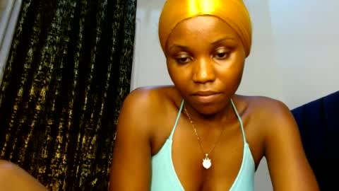 Snapshot of sweety_spixxy chatting on July 3, 2026, 10:49 pm Dolly online show from July 3, 2026, 10:49 pm