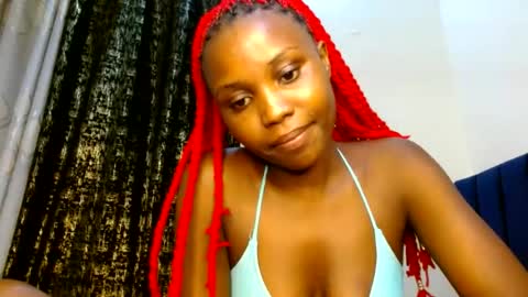 Snapshot of sweety_spixxy chatting on July 5, 2026, 4:14 pm Dolly online show from July 5, 2026, 4:14 pm