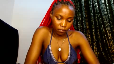 Snapshot of sweety_spixxy chatting on July 22, 2026, 9:28 pm Dolly online show from July 22, 2026, 9:28 pm
