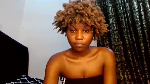 Snapshot of sweety_spixxy chatting on July 28, 2026, 7:50 pm Dolly online show from July 28, 2026, 7:50 pm