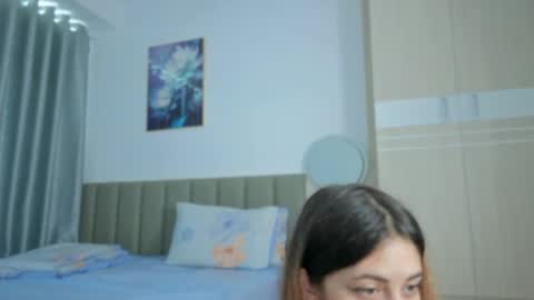 Vikky online show from May 22, 2026, 12:07 am