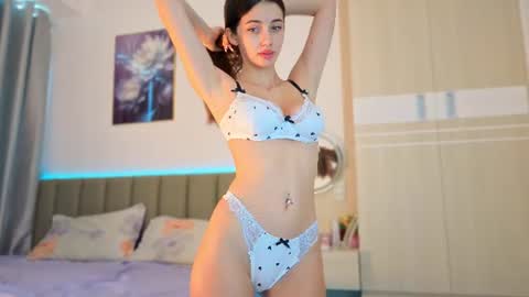 Vikky online show from June 28, 2026, 12:49 am