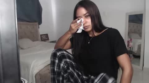 Snapshot of sweetyaya_ chatting on September 10, 2025, 1:00 pm yaya online show from September 10, 2025, 1:00 pm
