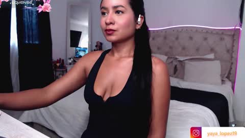 yaya online show from March 30, 2026, 6:42 pm