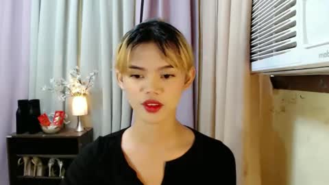 Megan online show from December 23, 2024, 4:33 am