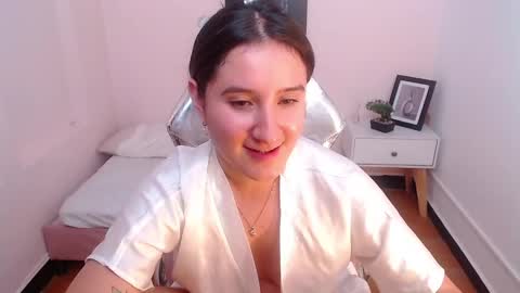 Snapshot of sweetyy_lollipop chatting on December 14, 2024, 1:39 am Catalina online show from December 14, 2024, 1:39 am