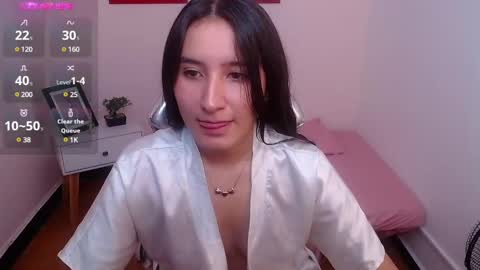 Snapshot of sweetyy_lollipop chatting on December 31, 2024, 5:40 pm Catalina online show from December 31, 2024, 5:40 pm