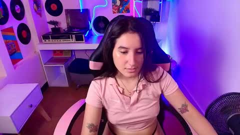 Snapshot of sweetyy_lollipop chatting on March 11, 2025, 5:57 pm Catalina online show from March 11, 2025, 5:57 pm