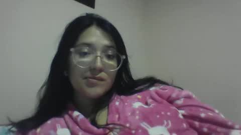 sweetyypeach online show from December 23, 2024, 3:18 am