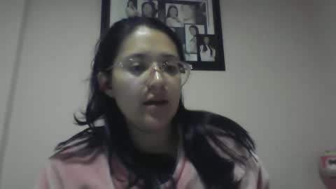 sweetyypeach online show from December 26, 2024, 3:59 am