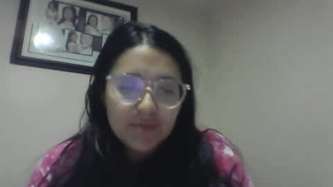 sweetyypeach online show from January 18, 2025, 2:25 am