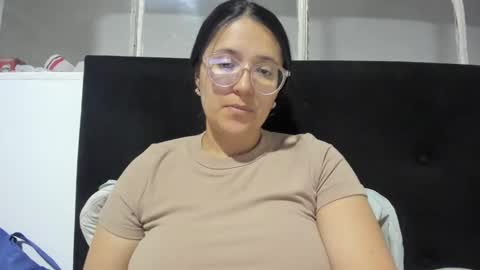 sweetyypeach online show from January 20, 2025, 11:10 pm