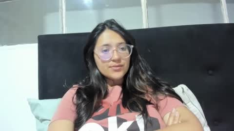 sweetyypeach online show from January 28, 2025, 3:36 am