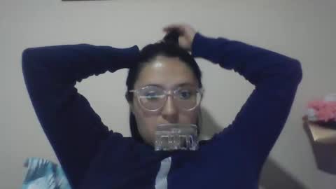 sweetyypeach online show from February 5, 2025, 4:16 am