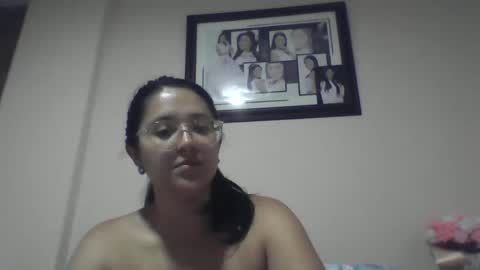 sweetyypeach online show from February 11, 2025, 6:30 am