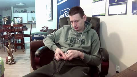 Kile online show from February 2, 2025, 2:06 am