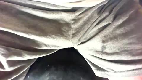 SWFLbiguy online show from December 22, 2025, 12:18 am