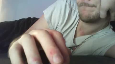 Snapshot of swim_696969 chatting on December 20, 2024, 11:37 pm M online show from December 20, 2024, 11:37 pm