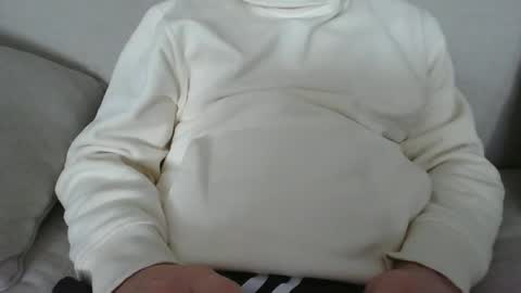 swimfit48 online show from April 8, 2026, 7:52 am