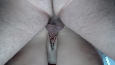 Snapshot of swinginmilf chatting on October 7, 2025, 1:08 pm Nikki aka swinginmilf on ofs online show from October 7, 2025, 1:08 pm