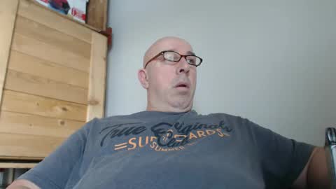 swissscooby55 online show from January 2, 2025, 9:33 am