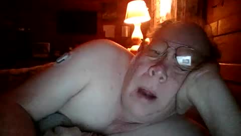 Snapshot of swm769 chatting on January 7, 2026, 10:07 am swm online show from January 7, 2026, 10:07 am