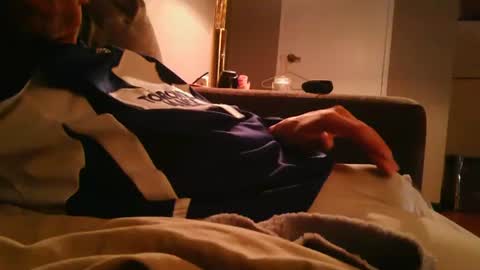 swontguy2025 online show from April 13, 2026, 5:35 am