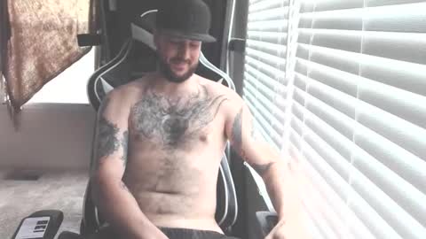 Swoozy online show from April 13, 2026, 5:07 pm