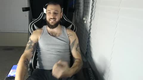 Snapshot of swoozy_ chatting on September 20, 2025, 12:11 am swoozy_ online show from September 20, 2025, 12:11 am