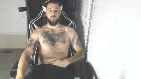 Snapshot of swoozy_ chatting on October 19, 2025, 12:33 am swoozy_ online show from October 19, 2025, 12:33 am