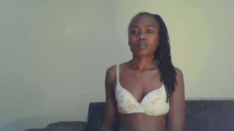 ALICIA online show from February 6, 2025, 10:32 pm