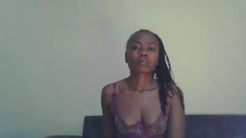 ALICIA online show from February 17, 2025, 10:25 pm