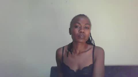 ALICIA online show from March 12, 2025, 10:28 pm