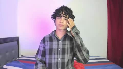 swwet_boy online show from September 29, 2025, 3:06 pm