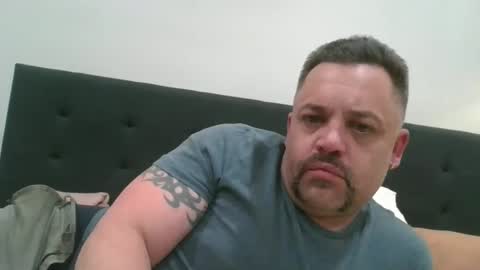 Snapshot of sxylegsturnmeon chatting on October 3, 2025, 8:28 pm sxylegsturnmeon online show from October 3, 2025, 8:28 pm