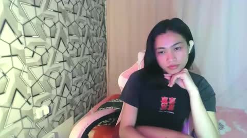 sydnyxox1 online show from May 7, 2026, 2:06 am