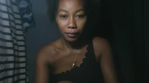 Snapshot of sylvana9794 chatting on February 1, 2026, 5:06 am sylvana9794 online show from February 1, 2026, 5:06 am