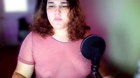 Snapshot of sylvani_nova chatting on February 10, 2026, 10:14 pm Sylvani online show from February 10, 2026, 10:14 pm