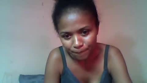 Snapshot of sylvaniah01 chatting on May 19, 2026, 5:58 am sylvaniah01 online show from May 19, 2026, 5:58 am