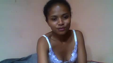 Snapshot of sylvaniah01 chatting on May 19, 2026, 6:03 pm sylvaniah01 online show from May 19, 2026, 6:03 pm