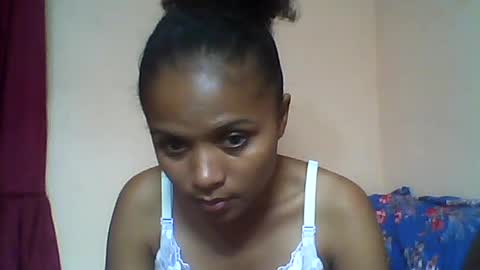 Snapshot of sylvaniah01 chatting on May 21, 2026, 7:15 am sylvaniah01 online show from May 21, 2026, 7:15 am