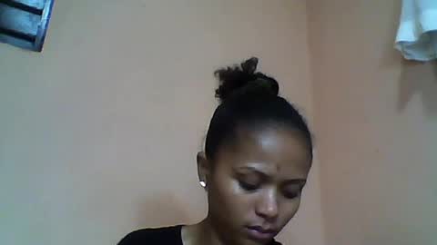Snapshot of sylvaniah01 chatting on June 22, 2026, 5:59 am sylvaniah01 online show from June 22, 2026, 5:59 am