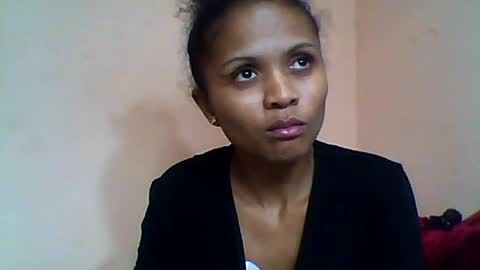 Snapshot of sylvaniah01 chatting on June 23, 2026, 4:05 pm sylvaniah01 online show from June 23, 2026, 4:05 pm