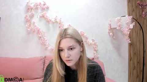 Sylvia online show from September 19, 2025, 9:32 am